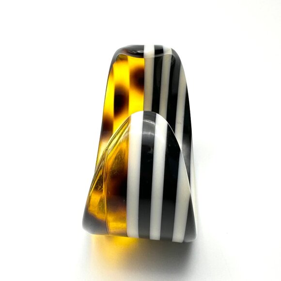 The Mod Mixer Cuff — Y2K Tortoiseshell & Striped Acrylic Wide Bracelet — EUC - Picture 8 of 10